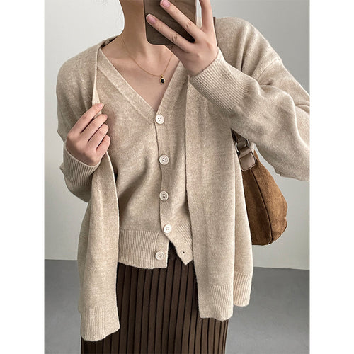 Damen Modische Strickjacke mit V-Ausschnitt und Knopfverschluss Drune