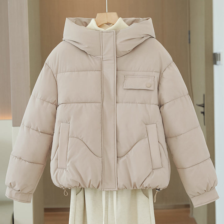 Damen nan kurzes wattiertes Kapuzenblouson mit verdeckter Frontblende, Brustpattentasche und verstellbarem Kordelsaum Drune