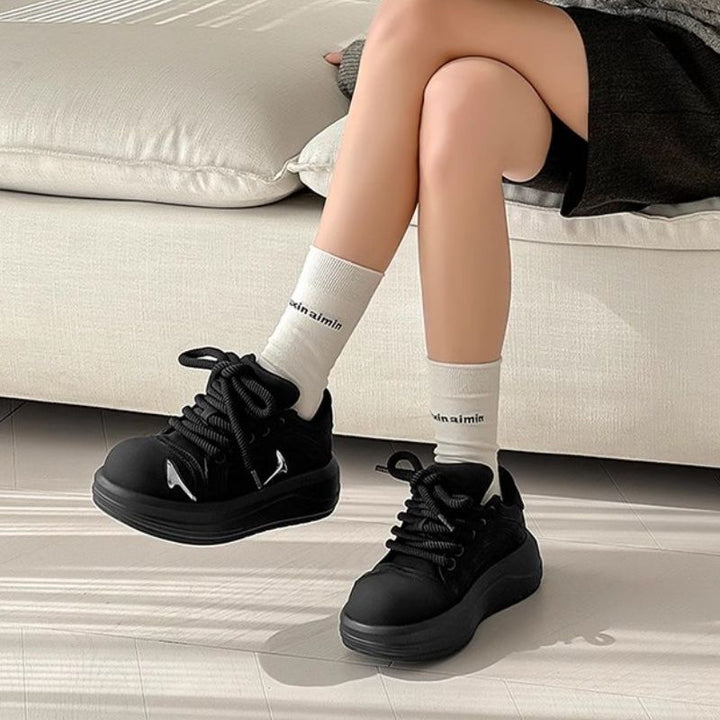 Damen sportliche Sneakers mit dämpfender Laufsohle und modernem Design Drune