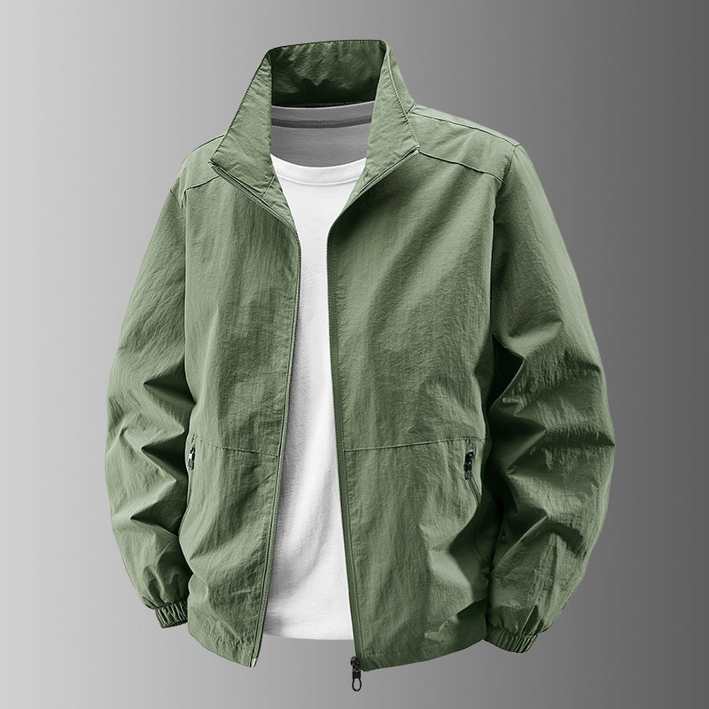 Herren nan atmungsaktive leichte Windjacke mit Stehkragen, elastischen Bündchen und verdeckten Reißverschlusstaschen Drune