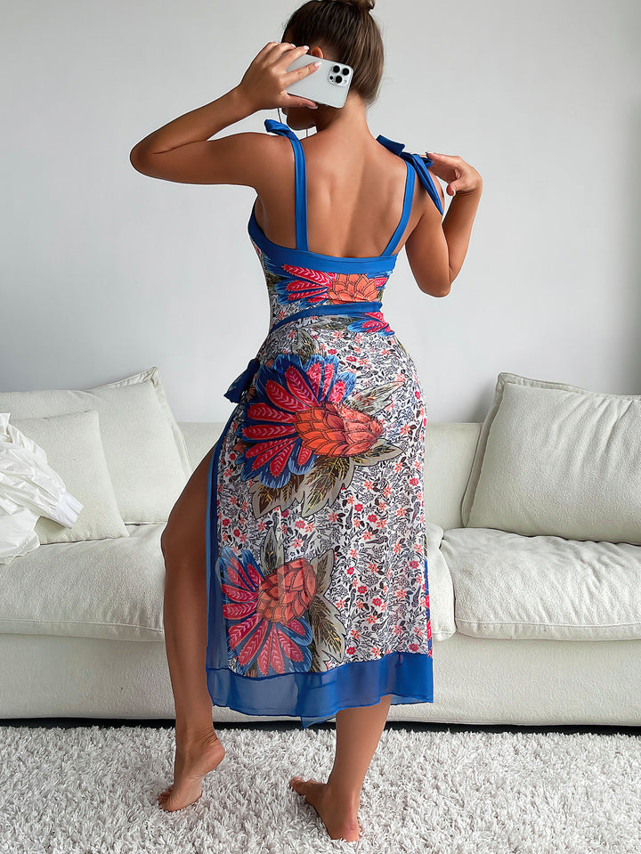 Damen Badeanzug mit floralem Design und passendem Pareo Drune