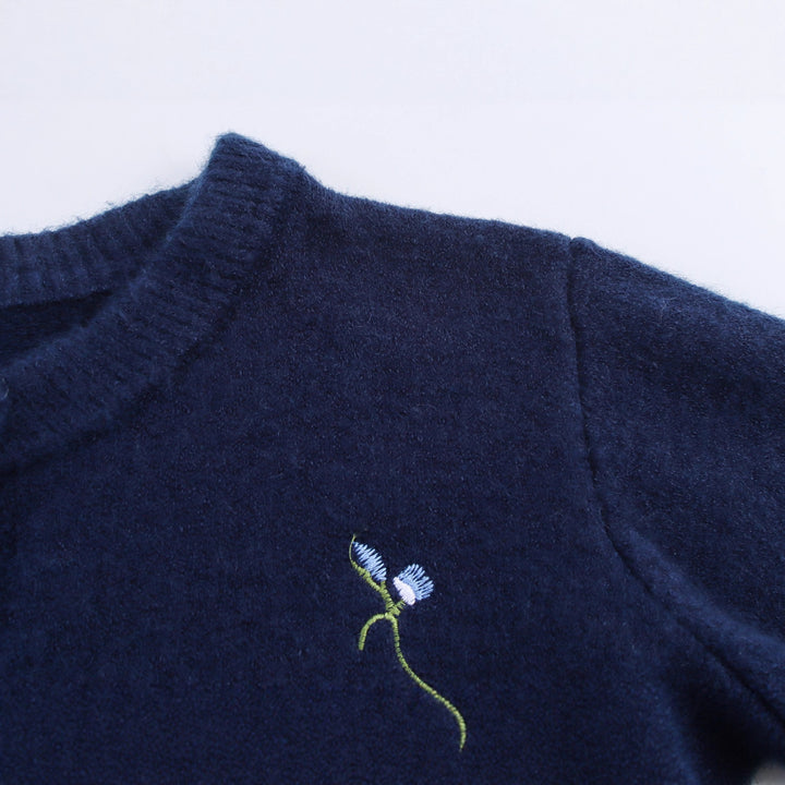 Damen Strickjacke mit floralem Stickdesign und dekorativen Knöpfen Drune