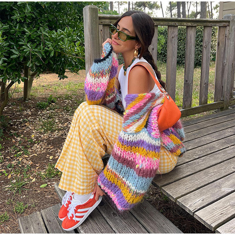 Damen Strickjacke mit voluminösen Ärmeln und farbverlaufendem Design Drune