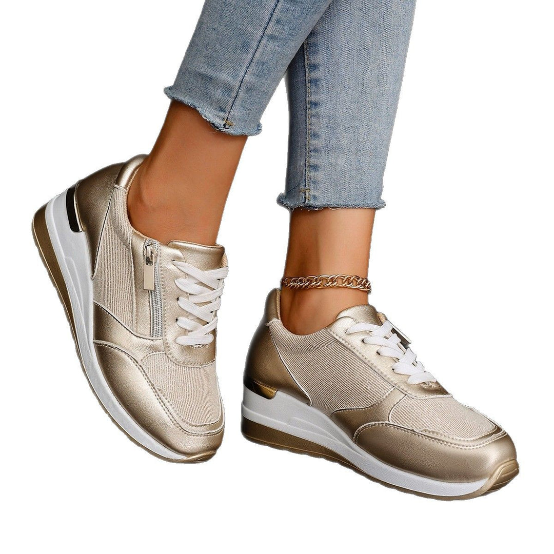 Damen  stylische Plateausneaker mit seitlichem Reißverschluss gepolstertem Komfortfußbett und dekorativen Metallic-Overlays Drune
