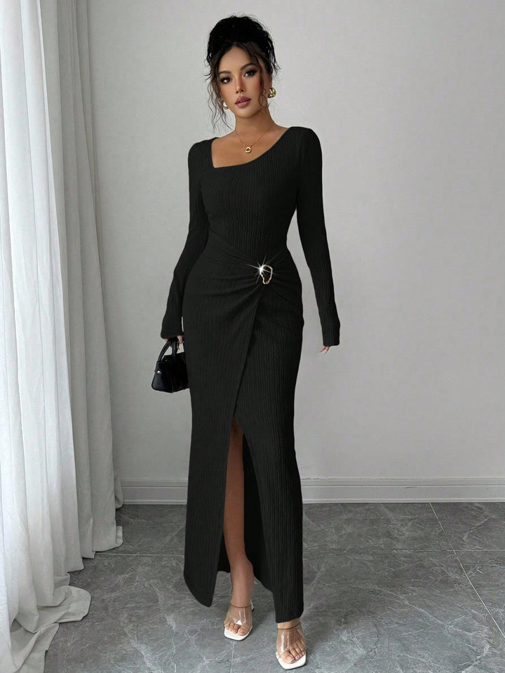 Damen nan figurbetontes Maxikleid aus geripptem Strick mit Wickeldetail und Schlitz Drune