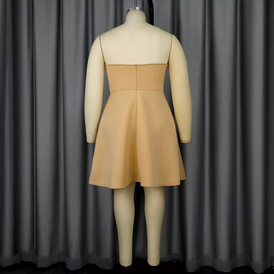 Damen Charmantes Abendkleid mit floraler Drapierung Drune