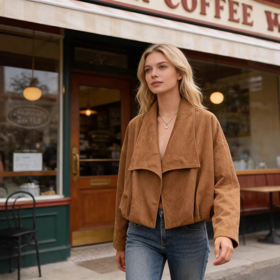 Damen Kurzjacke im Waterfall‑Look mit weichem Veloursfinish und weitem Schalkragen Drune