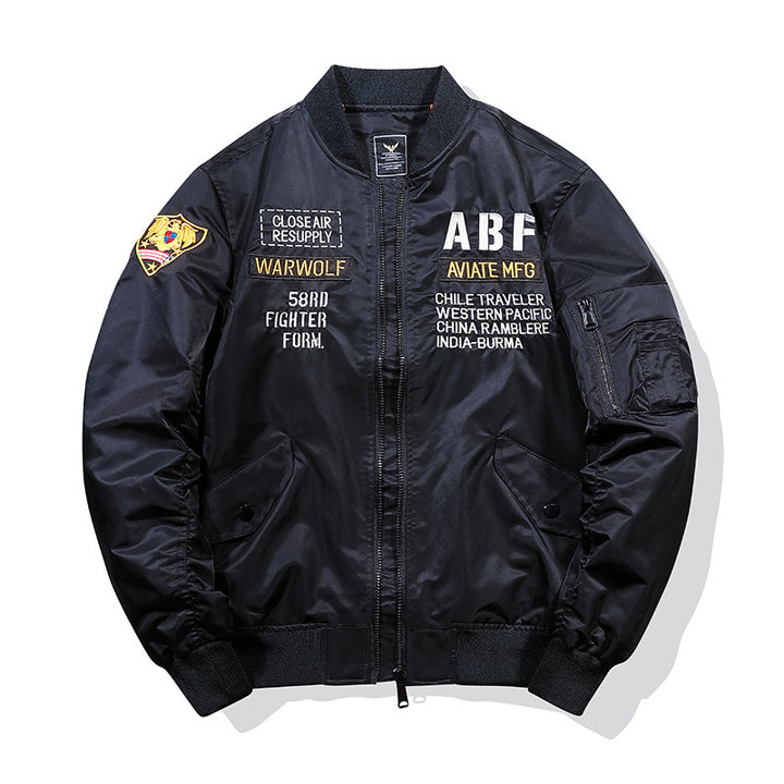 Herren Piloten-Bomberjacke im Vintage-Militärlook mit aufgestickten Patches und Ärmel-Utilitytasche Drune