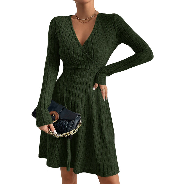Damen figurschmeichelndes geripptes Wickel-Strickkleid mit tailliertem Bund und ausgestelltem Rock Drune
