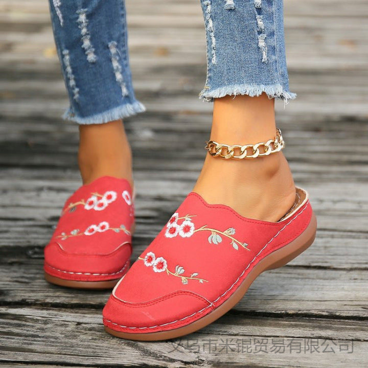 Damen geschlossene Clogs mit floralem Design und komfortablem Fußbett Drune