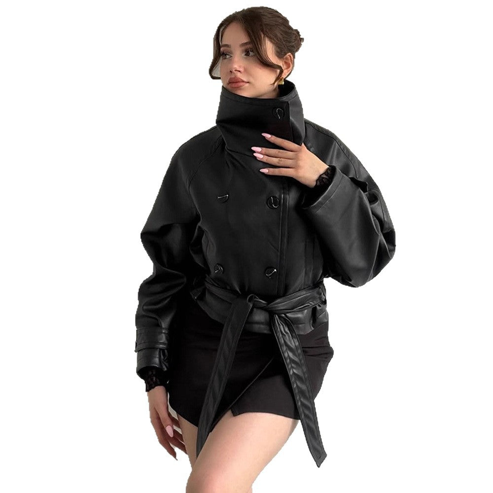 Damen Taillierte Kurzblouson‑Jacke aus Lederimitat mit hohem Stehkragen und Bindegürtel Drune