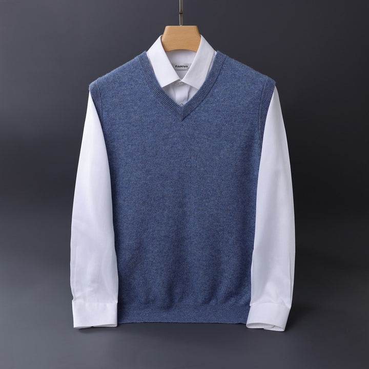 Herren Feine V‑Ausschnitt Strickweste aus Merino‑Blend mit geripptem Saum Drune