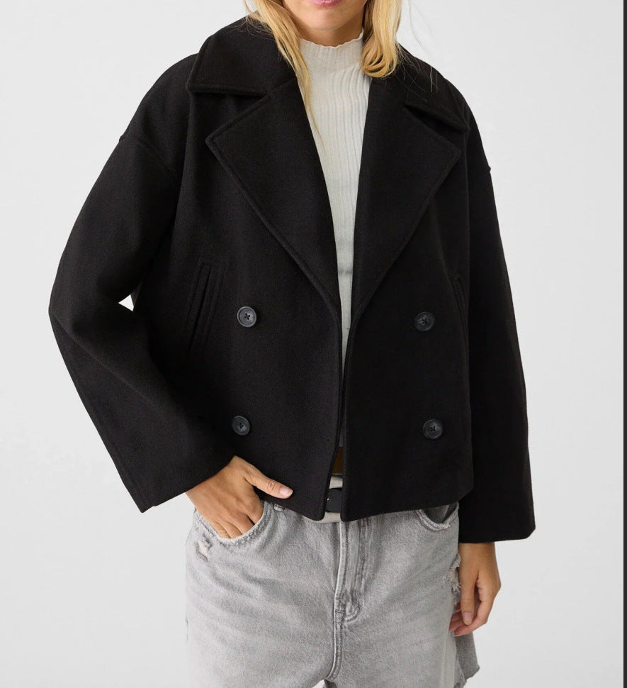 Damen nan kurz geschnittener Zweireiher Wollmix-Peacoat mit überbreitem Revers und kastiger Silhouette Drune
