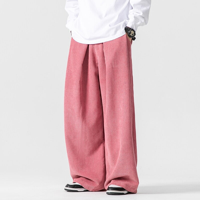 Herren Weite Cordhose mit Bundfalten und Relaxed-Silhouette Drune