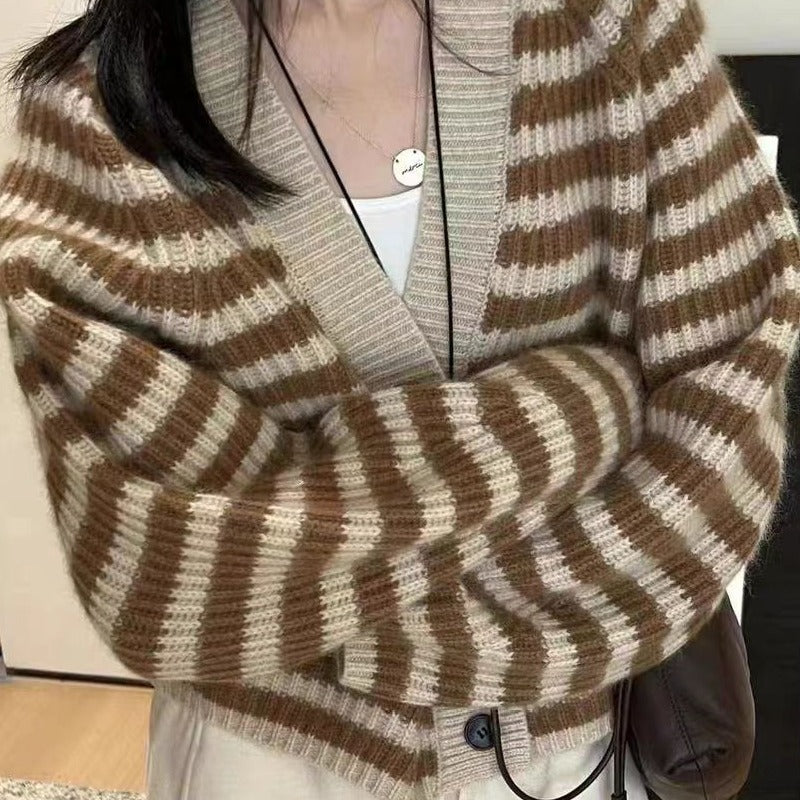 Damen gestreifter Strickcardigan Drune