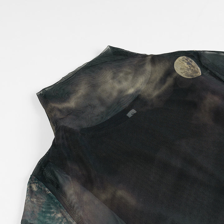 Damen nan langes Mesh-Maxikleid mit langen Ärmeln, hohem Rundhalsausschnitt und mystischem Mondprint Drune