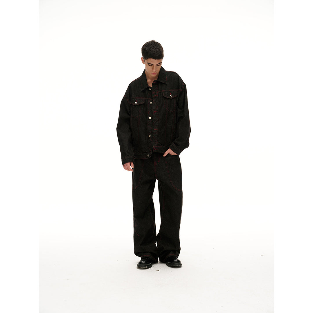 Herren Boxy‑Denimjacke mit roten Kontrastnähten und Metallknöpfen Drune