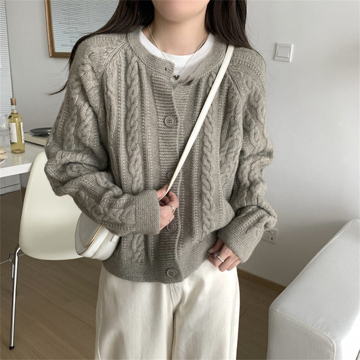 Damen Grobstrickjacke mit Zopfmuster und breiten Ärmeln Drune
