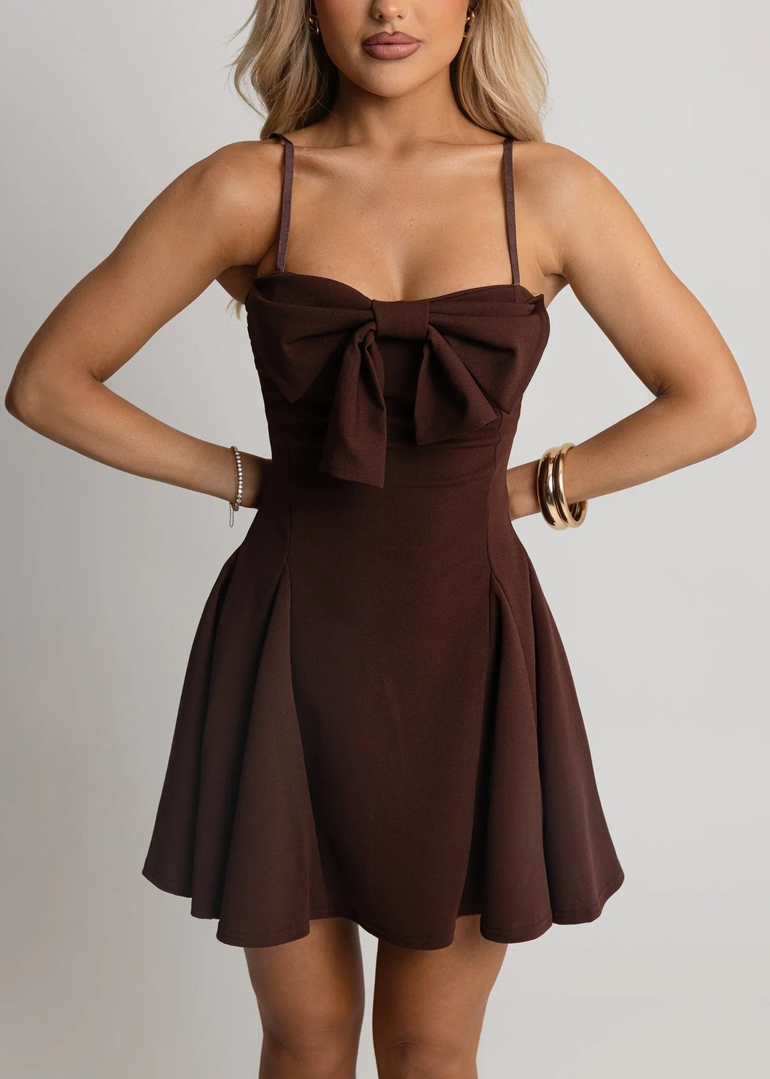 Damen Freizeitkleid mit dekorativem Schleifen-Detail und schwingendem Rock Drune
