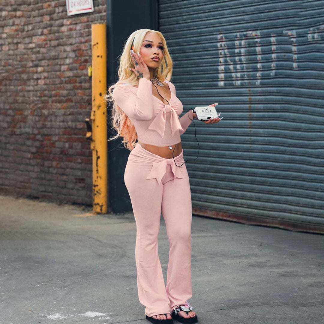 Damen nan Cropped-Longsleeve mit dekorativer Schleifenfront, V-Ausschnitt und figurbetonter Passform Drune