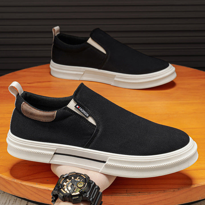 Damen Slip-On Sneakers mit elastischen Einsätzen und rutschfester Gummisohle Drune