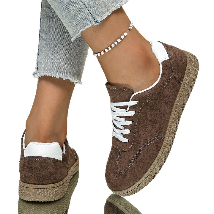 Damen Sneaker aus weichem Wildleder mit rutschfester Sohle Drune