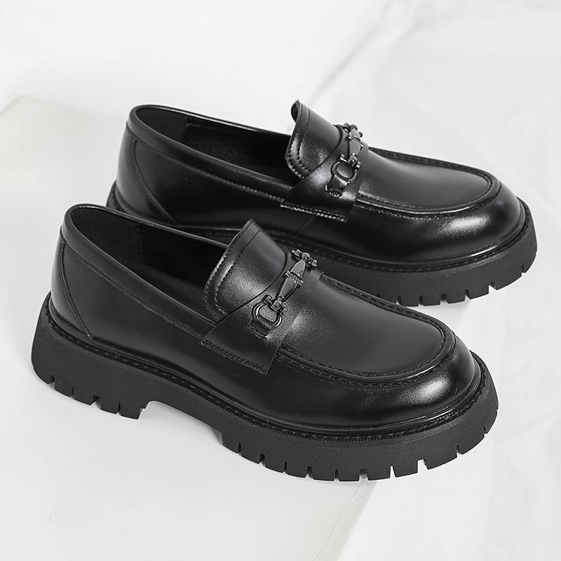 Herren Modische Loafers mit robustem Sohlenprofil und edler Schnallenverzierung Drune