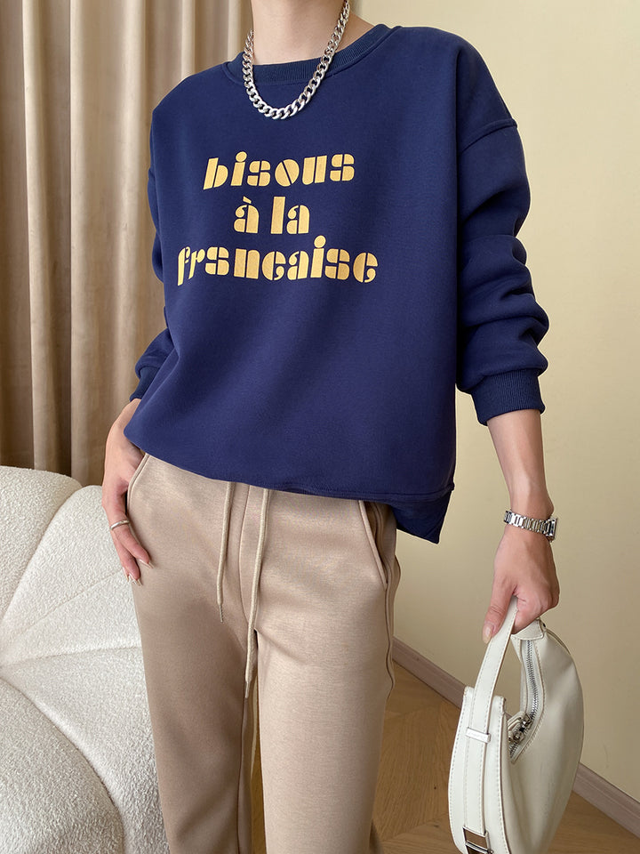 Damen lässiges Sweatshirt mit kreativem Schriftzug und innovativem Schnitt Drune