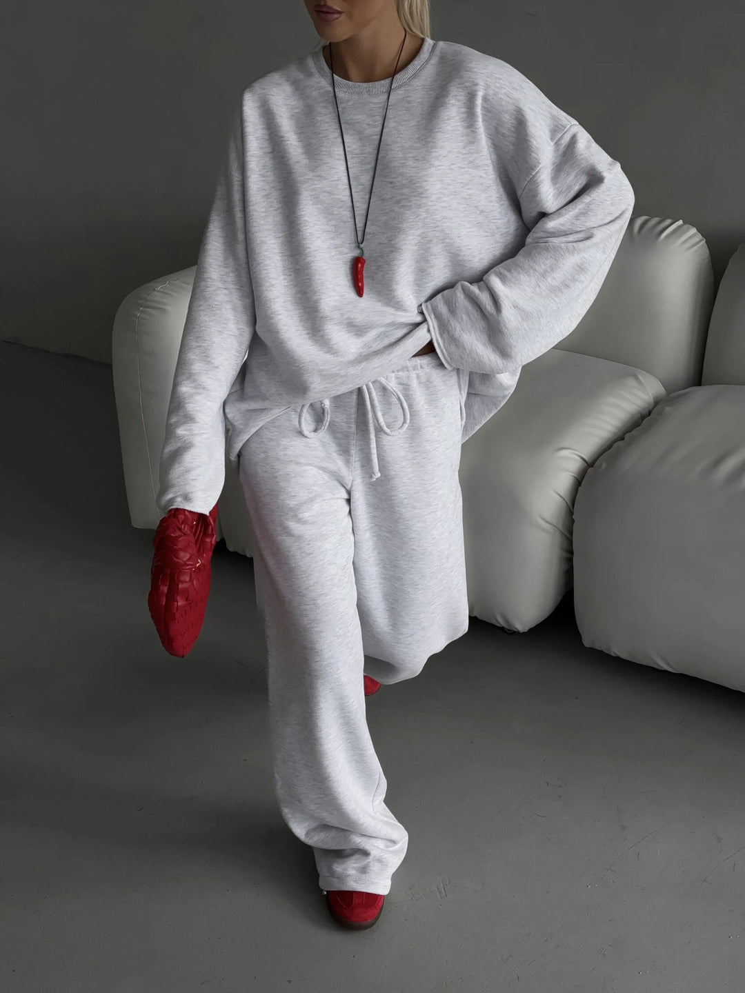 Damen lockerer Sweatanzug mit bequemer Passform und praktischen Taschen Drune