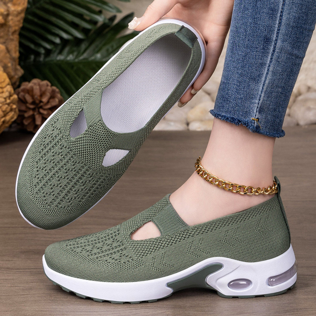 Damen Sportliche Slip-On Sneakers mit komfortabler Strobel-Konstruktion und atmungsaktivem Obermaterial Drune