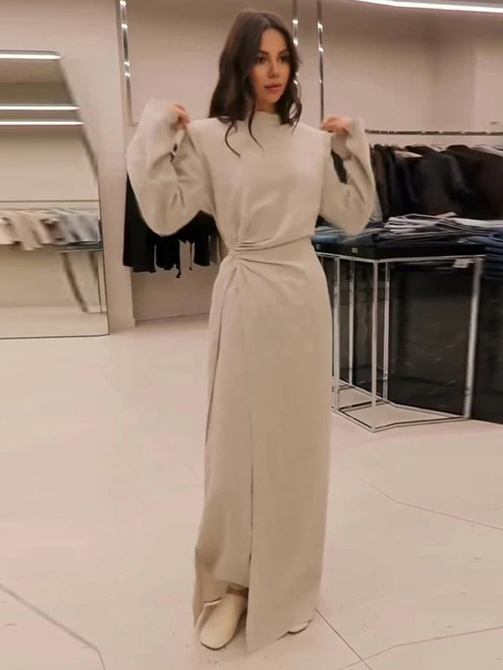 Damen Maxikleid mit taillierter Silhouette, ausgestelltem Rock und markanten Schultern Drune