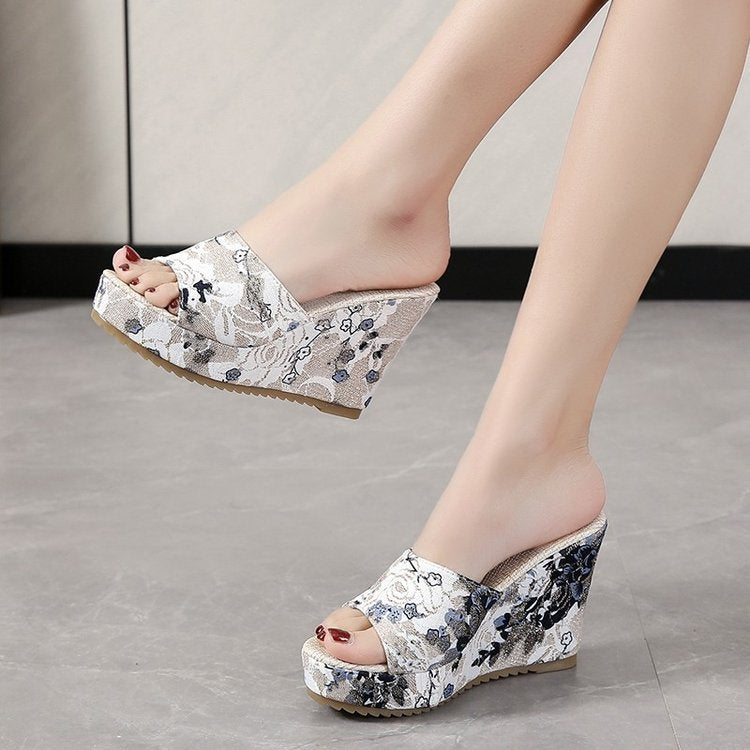 Damen Florale Brokat-Mules mit geflochtenem Jute-Plateau und ergonomischem Komfortfußbett Drune