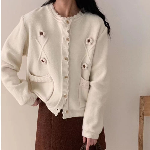 Damen Strickjacke mit Blumenapplikationen Drune