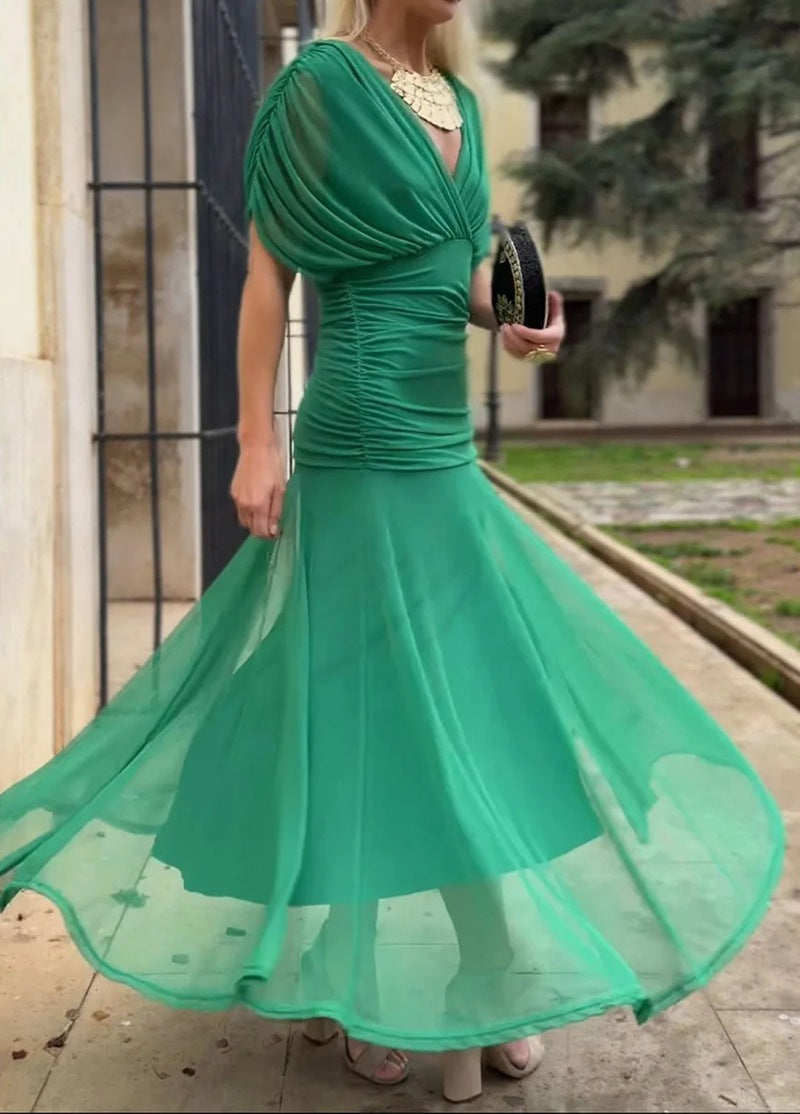Damen nan elegantes bodenlanges Abendkleid mit drapierter Schulterpartie und luftiger Chiffon-Rock Drune