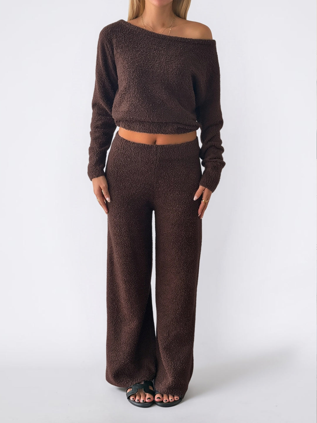 Damen nan kuscheliges Bouclé-Lounge-Set mit One-Shoulder-Crop-Pullover und Highwaist Palazzo-Hose Drune