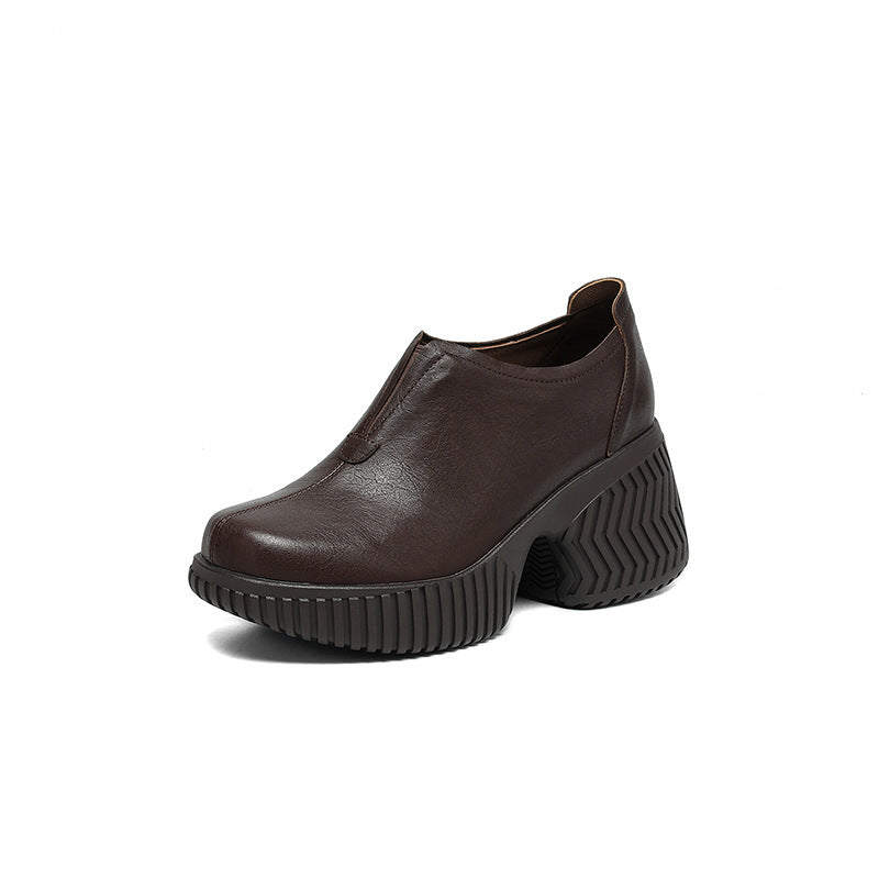 Damen Plateau-Slipper mit markanter Profilsohle und elastischem Einstieg Drune