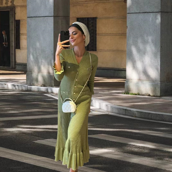 Damen Strickmaxikleid mit Knopfleiste und modischem V-Ausschnitt Drune