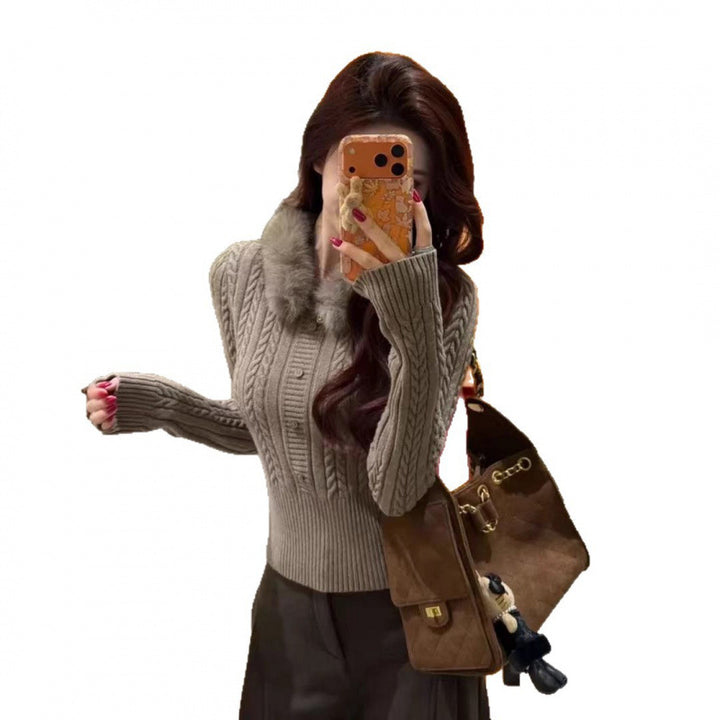 Damen Strickpullover mit luxuriösem Fellkragen und eleganten Knopfdetails Drune