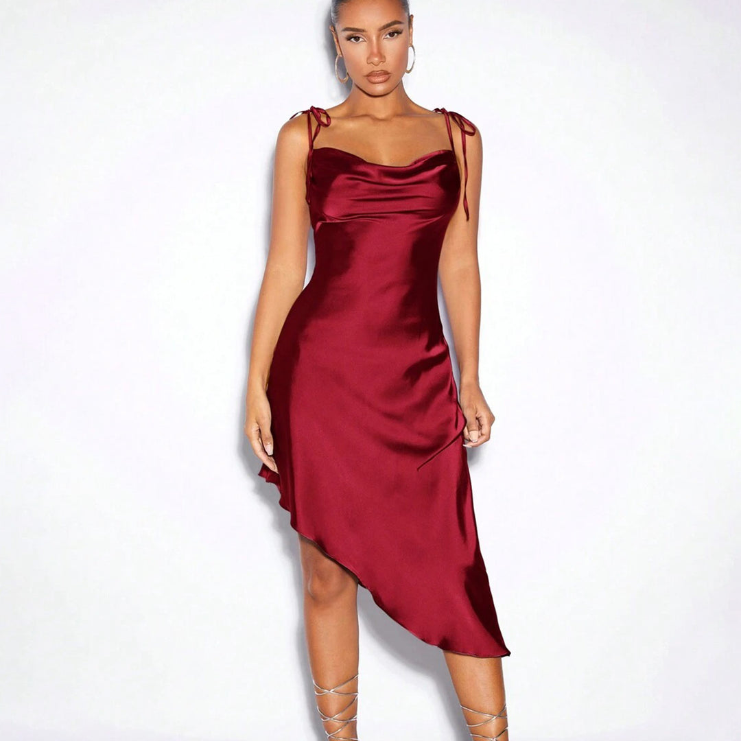 Damen Elegantes asymmetrisches Satin-Kleid mit schmalen Trägern Drune