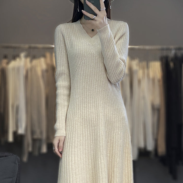Damen Langes geripptes Strickmidikleid mit taillierter Silhouette und A‑Linien-Rock Drune