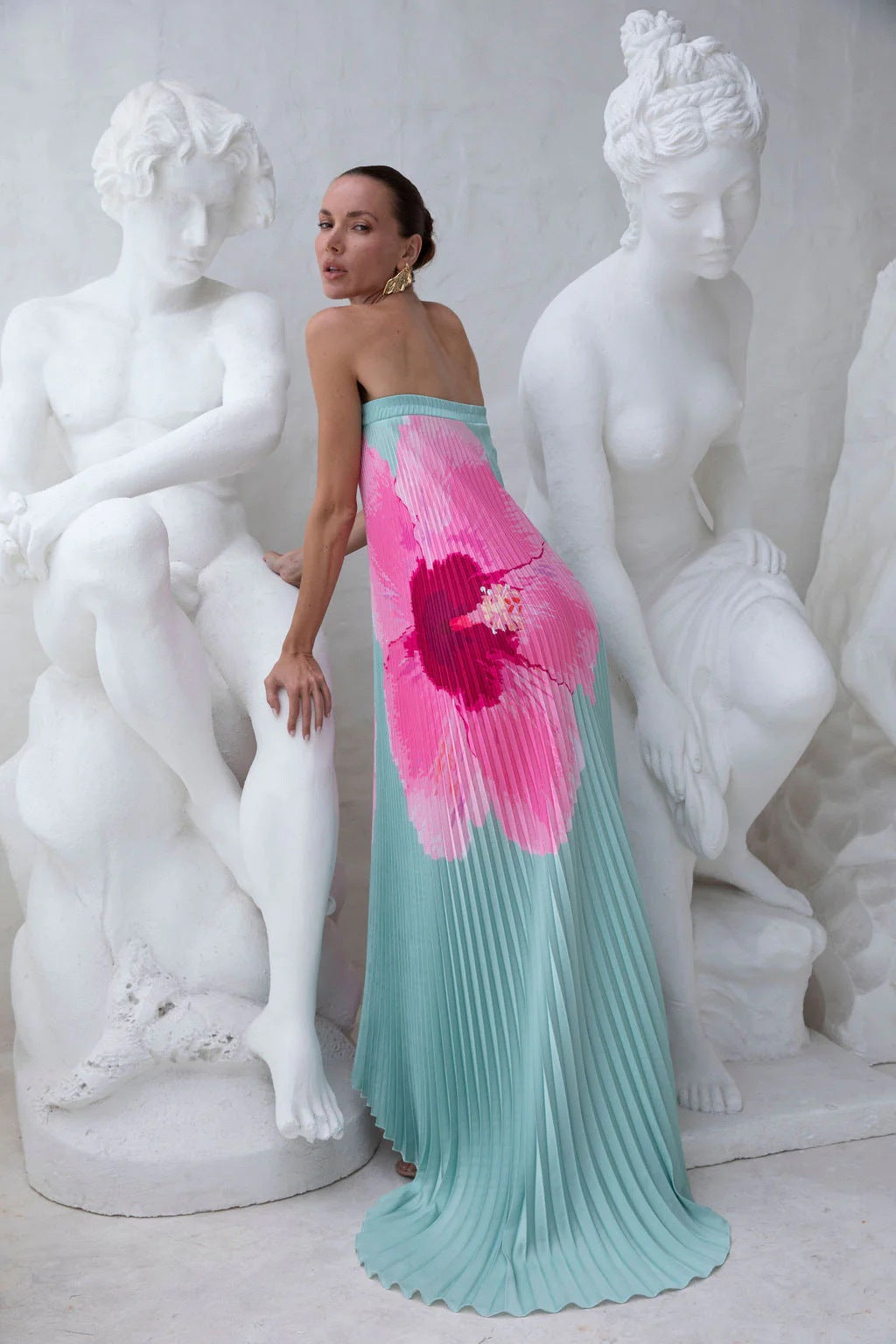 Damen Maxi-Kleid mit kunstvollem Plissee-Design und floralem Druck Drune