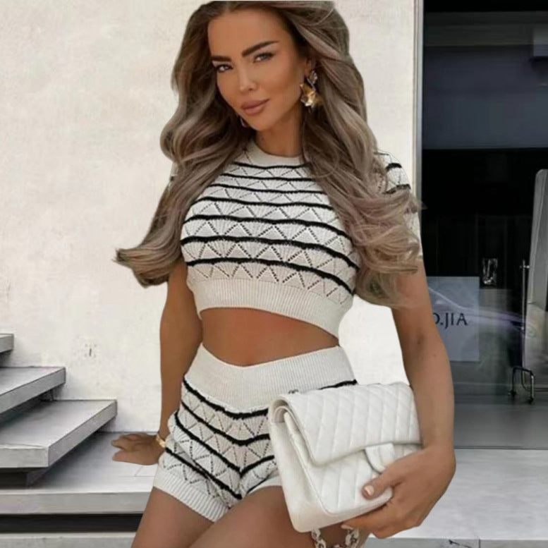 Damen Stylishes Kurzarm-Crop-Top und Shorts Set mit raffiniertem Muster Drune