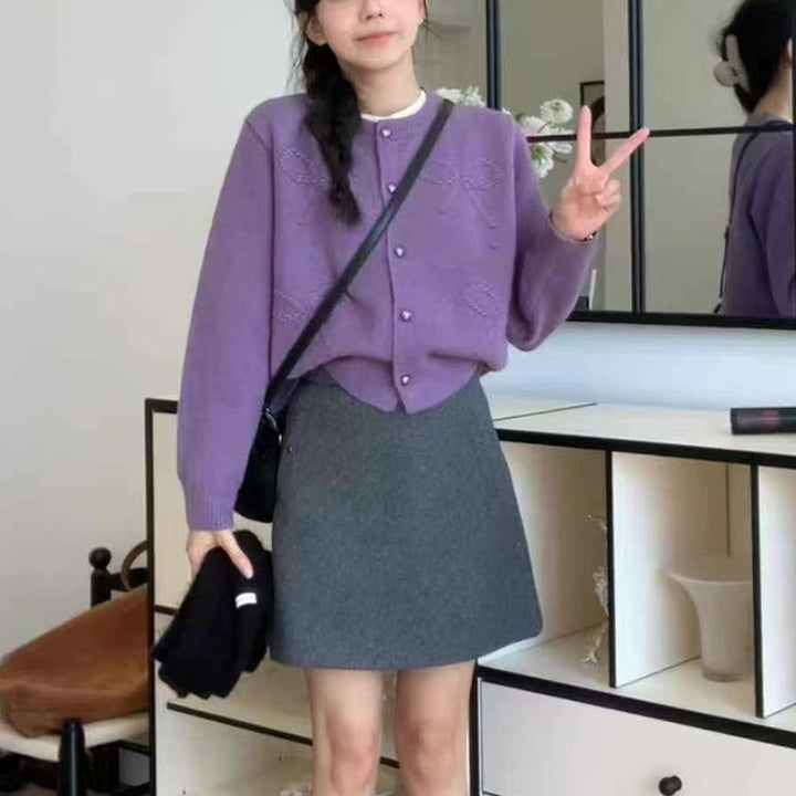 Damen gemütliche Strickjacke mit kurzen Ärmeln und hochwertigen Knopfdetails Drune