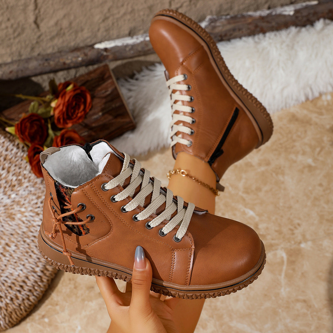 Damen gefütterte Schnürstiefelette mit Teddyfutter, seitlichem Reißverschluss und profilierter Gummisohle Drune