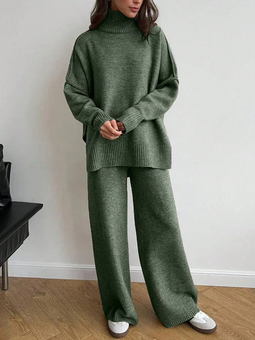 Damen kuscheliger Strickanzug mit hohem Kragen und weitem Schnitt Drune