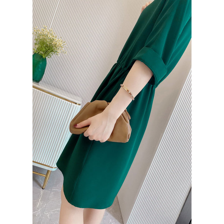 Damen Lässiges Midi-Kleid mit kontrastierendem Kragen Drune
