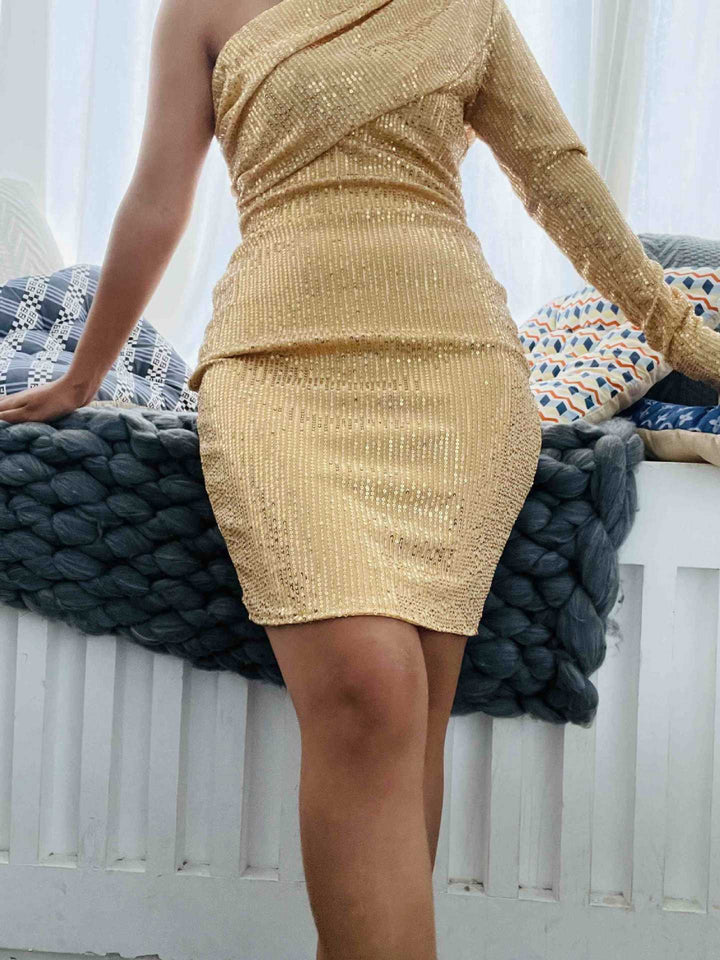 Damen Funktionsminikleid mit asymmetrischem Design und Kristallverzierung Drune