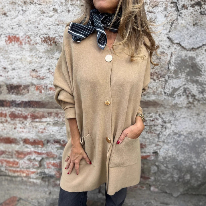 Damen Oversize Strickmantel-Cardigan mit aufgesetzten Taschen und Zierknöpfen Drune