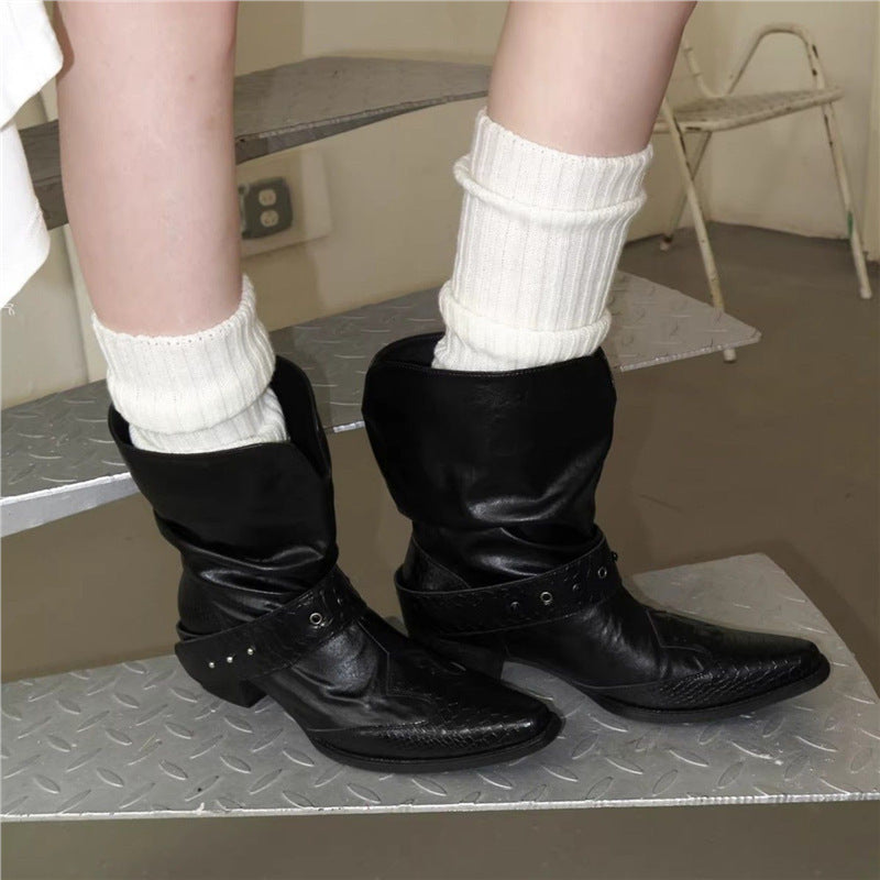 Damen Cowboystiefel mit spitzer Zehenpartie, Schlangenprägung und Nietenriemen Drune