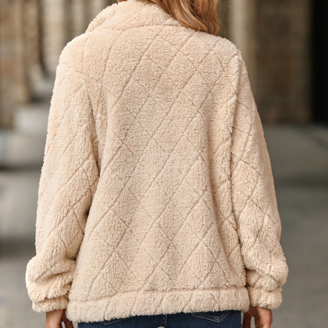 Damen Plüschjacke mit modernen Steppdetails Drune